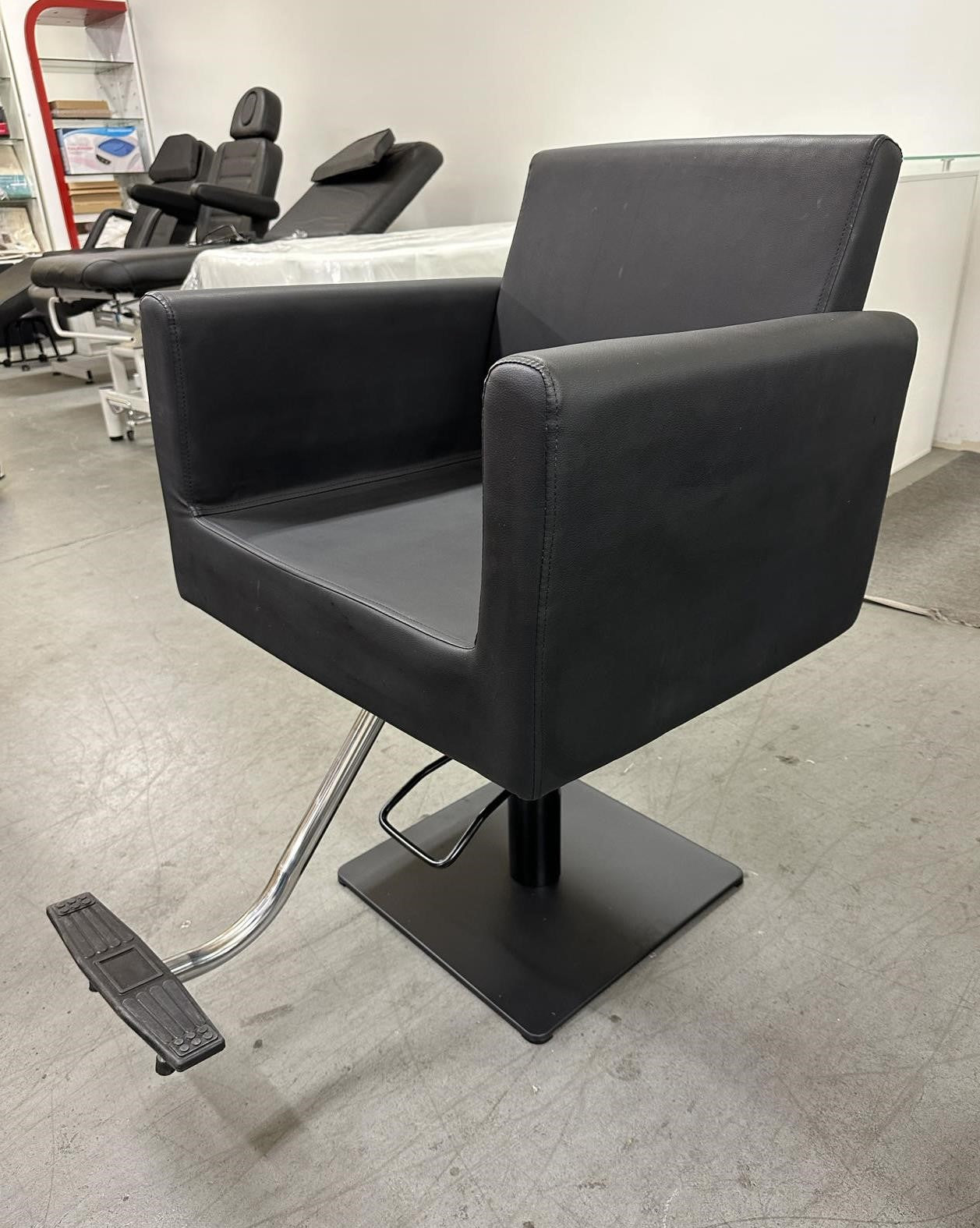 Sage Styling Chair