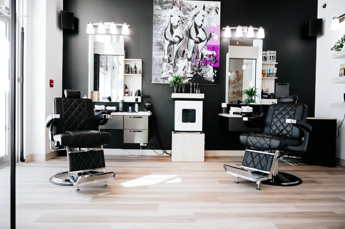 Pacific Barber Chair