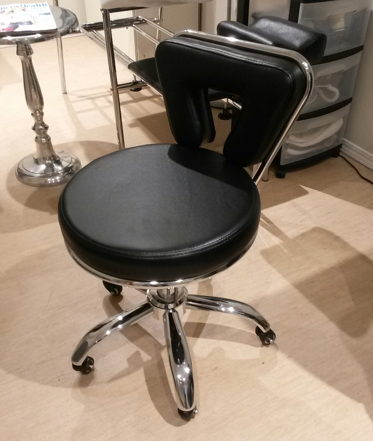 Stella Hydraulic Stool