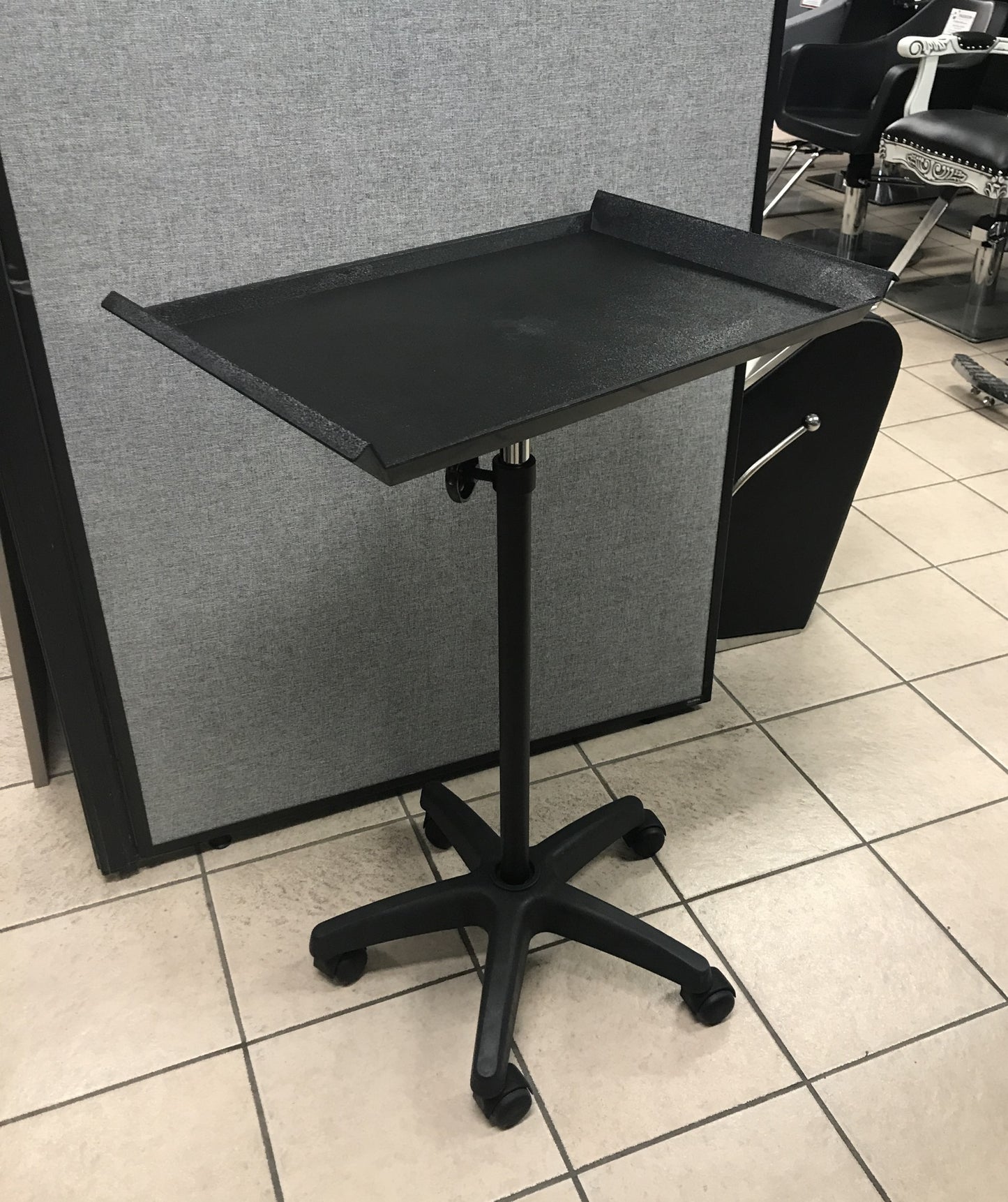 BabylissPro Tray Top Trolley (#BESYS20UCC)