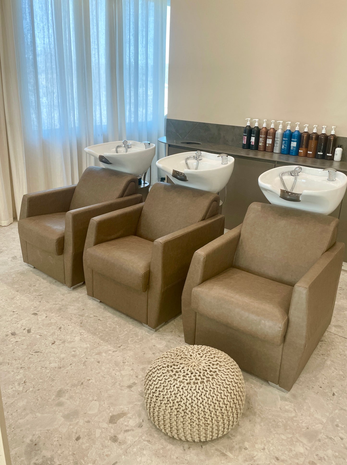 Lea Shampoo Backwash Unit